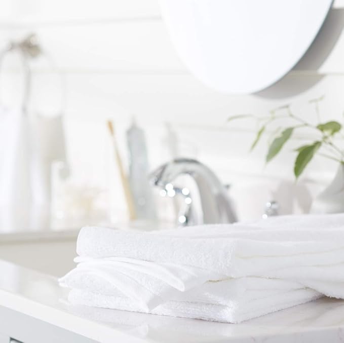 Amazon Basics 6 Piece hand towels for bathroom, Fade Resistant 100% Cotton Hand Towels, soft absorbent bathroom hand towels 6 - Pack (26''x16''), White