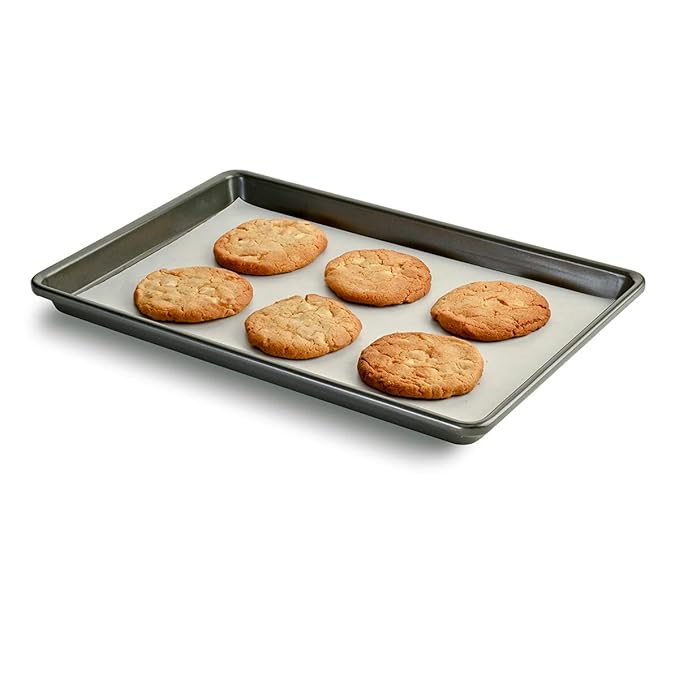 Amazon Basics Parchment Paper for Baking, Non-Stick, 90 Sq Ft Roll, (Pack of 2)