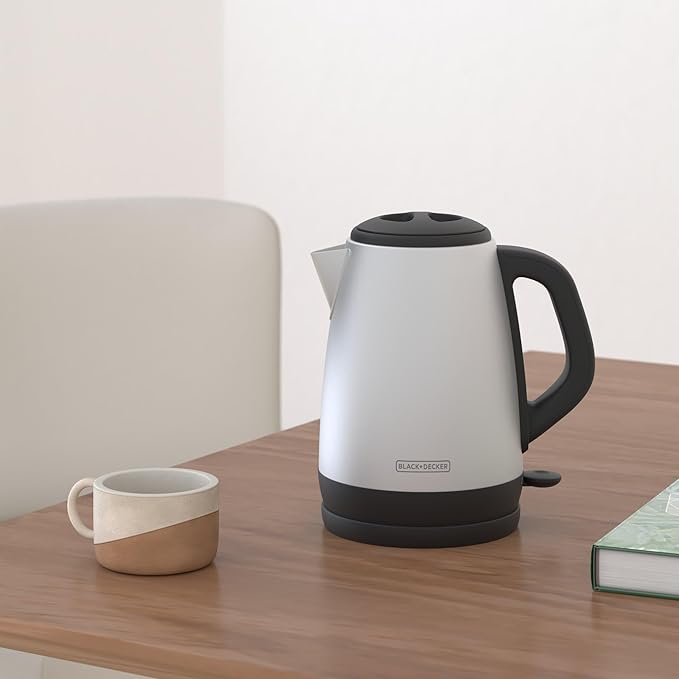 BLACK+DECKER 1.7L Cordless Electric Kettle, KE1700SD, Rapid Boil, Auto Shutoff, Stainless Steel