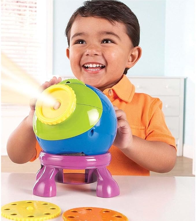 Learning Resources Shining Stars Projector - Space and Planets Exploration for Kids, Astronomy Toys, Toddlers Stargazing Toy, Glow in The Dark Stars, Galaxy and Astronaut Night Lights Observation