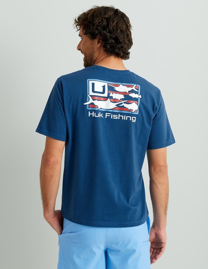 HUK Mens Fishing Graphic Tee, Performance Short Sleeve, Quick-Dry, Trophy Flag - Set Sail, XX-Large