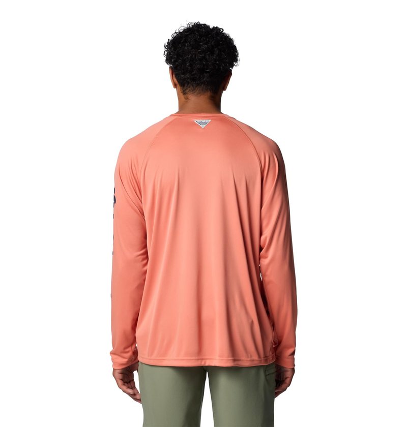 Columbia Men's Terminal Tackle Long Sleeve Shirt, Faded Peach/Collegiate Navy Logo, Small