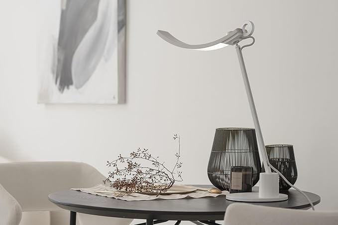 BenQ Genie e-Reading Desk Lamp - Bright Lighting for Small Workspace, Dimmable with 13 Color Modes, Auto-dimming, Eye-Caring Lamp for Home Office, Reading, Study, Craft, Matte Gold