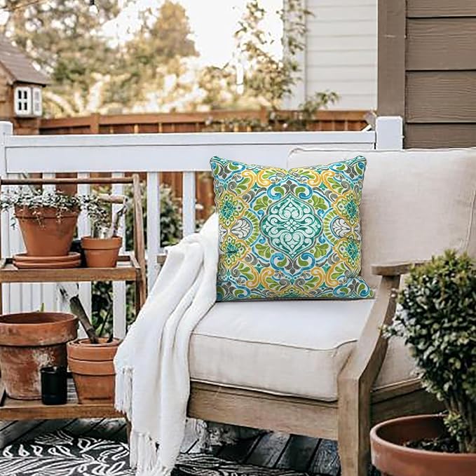 LVTXIII Outdoor/Indoor Throw Pillows, Decorative Patio Accent Pillows, Fluffy Water Repellent Garden Cushions for Home Patio Coach Sofa Use, 20×20 Inch, Pack of 2, Damask Green