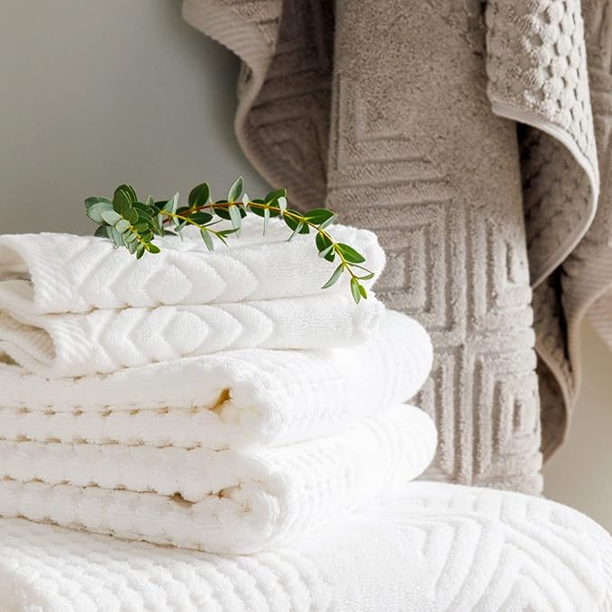 Texere 100% Organic Cotton Diamond Jacquard 700 GSM Luxury Bath Towel Sets - Ultra Soft and Absorbent Hotel Quality, 2 Large Bath Towels, 2 Hand Towels, 2 Washcloths (Diamond, Charcoal, 6 Piece)