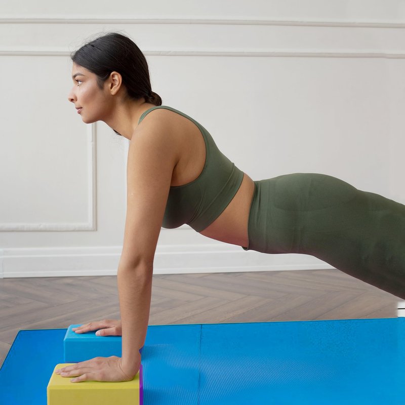 BalanceFrom 2" Thick Three Fold Folding Exercise Mat with Carrying Handles for MMA, Gymnastics and Home Gym Protective Flooring (Blue)
