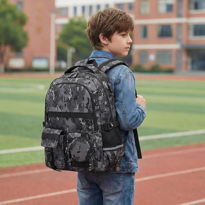 School Backpack for Boys - Camo Boys Backpack for Kids Teens Elementary, Middle & High School Bookbag Daypack with Camouflag Design,18″ Large Capacity with Usb Charging Port & Key-chain