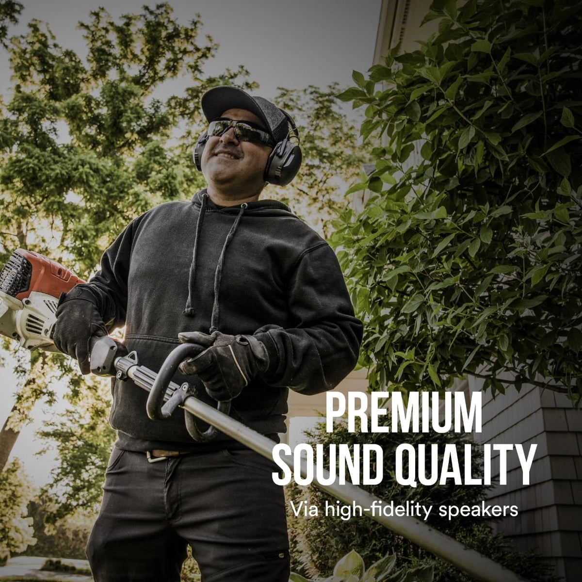 3M WorkTunes Connect + Solar Wireless Hearing Protector with Bluetooth Technology, Bluetooth Hearing Protection with a 26 dB Noise Reduction Rating