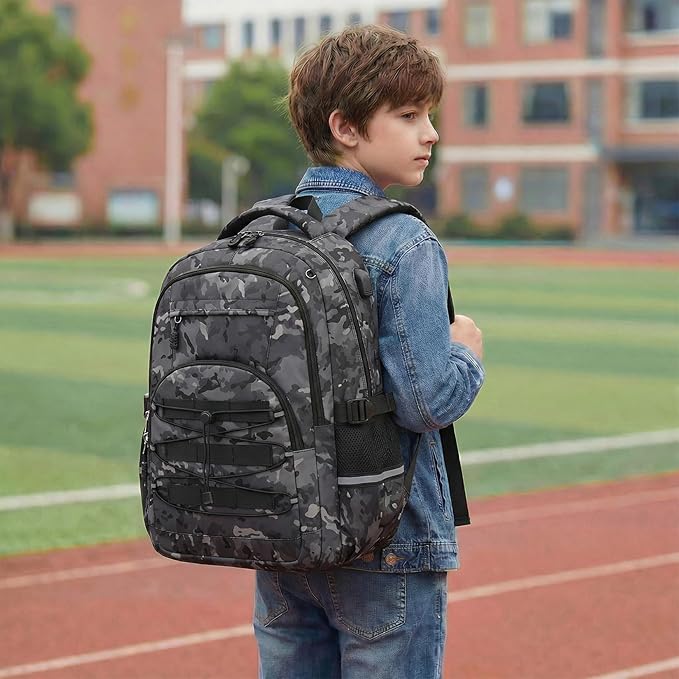 Kids Backpack for Boys - Camo Boys Backpacks for Kids Teens Elementary Middle School, 18″ Camouflag Students Bookbag with Usb Charging Port & Key-chain, Perfect for Travel and School