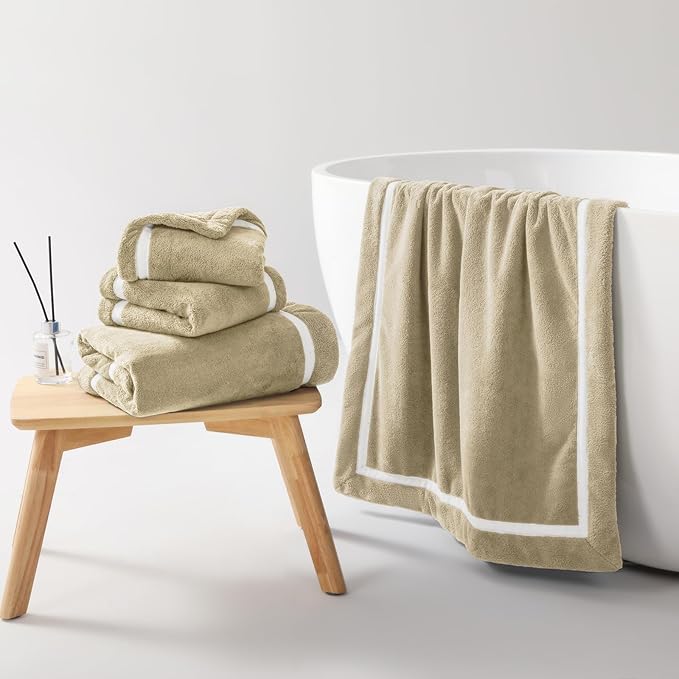 REDKISS 4-Piece Bath Towels Set - 2 Handtowels, 2 Bath Towel | Super Absorbent, No Lint & No Fading,Ultra-Fiber Coral Fleece | Perfect for Bathroom, Spa, Gym | Family & Adults-Light Brown