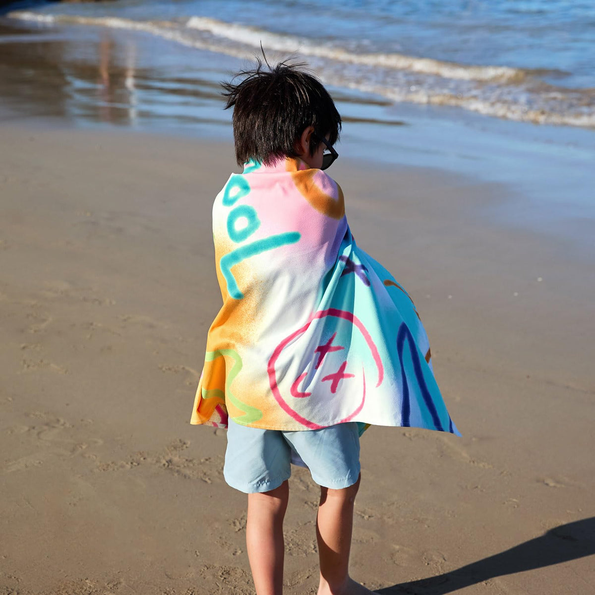 Dock & Bay Beach Towel - Quick Dry, Sand Free - Compact, Lightweight - 100% Recycled - Includes Bag - Sand to Streets - Large (160x90cm, 63x35)
