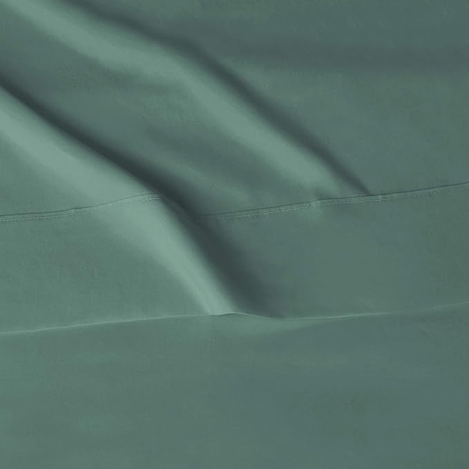 Amazon Basics Lightweight Super Soft Easy Care Wrinkle-Free Breathable Microfiber 3-Piece Bed Sheet Set with 14-Inch Deep Pockets, Twin XL, Emerald Green, Solid (Pack of 4)