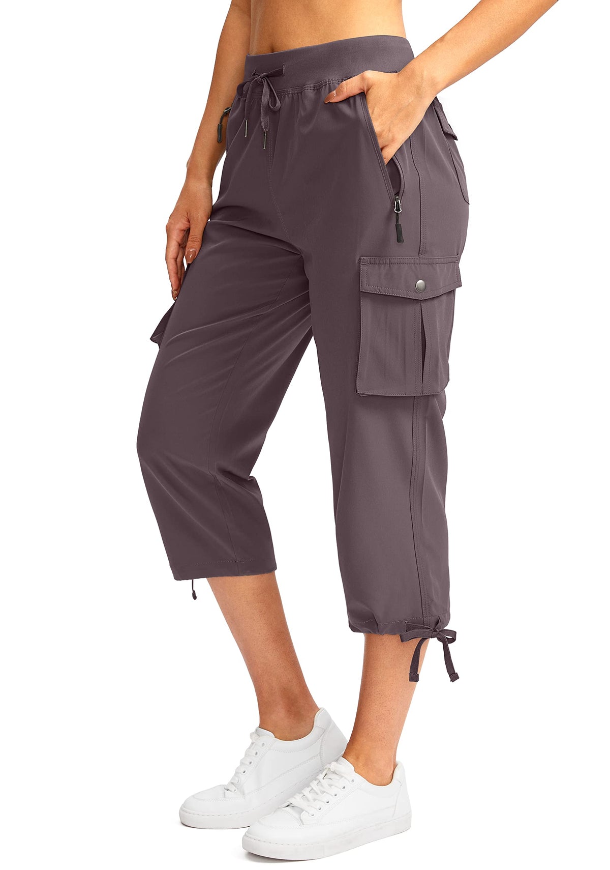 Soothfeel Women's Cargo Capris Pants with 6 Pockets Lightweight Quick Dry Travel Hiking Summer Pants for Women Casual (Dusty Purple, L)