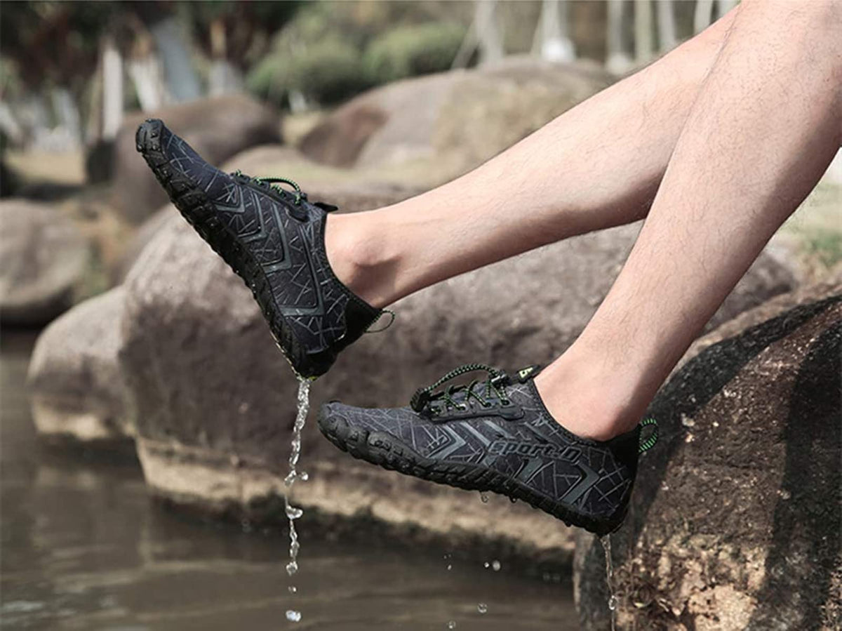 UBFEN Water Shoes for Men Women Quick Dry Swim Aqua Socks