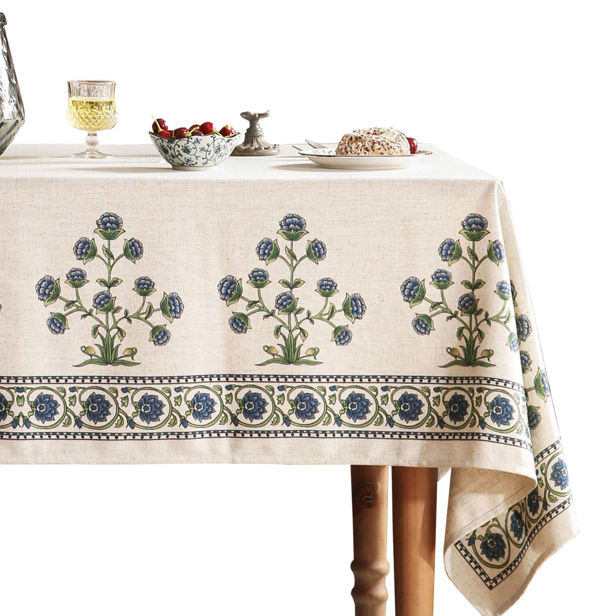 patdrea Vintage French Linen Tablecloth,Rectangular,110"x63"-Botticelli