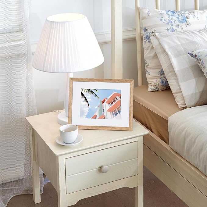 Axeman 5x7 Picture Frame | Solid Oak Wood Picture Frame | 5x7 Frame With Mat For 4x6 | 5 x 7 Photo Frame | 5x7 Wood Picture Frame | 5 By 7 Picture Frame | Hanging Hardware Included | Natural