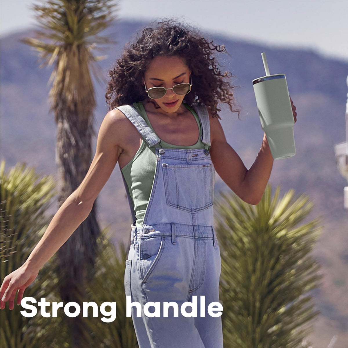 Hydro Flask Travel Tumbler with Handle, Lid and Straw - Insulated Stainless Steel in 32 Oz Moonshadow