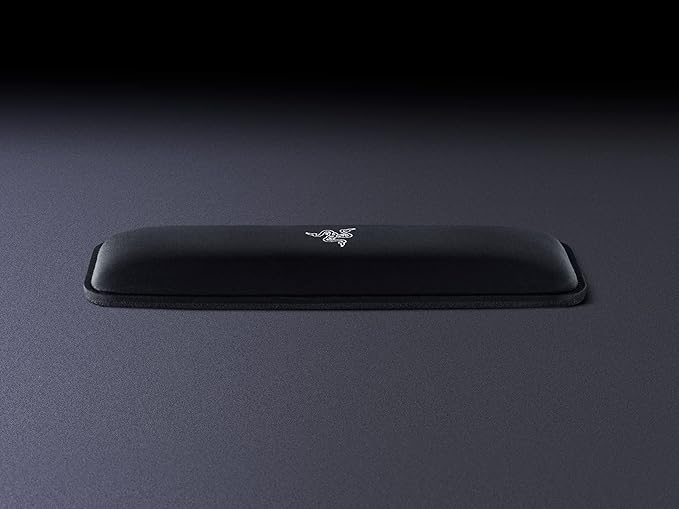 Razer Ergonomic Wrist Rest for Gaming Mice: Anti-Slip Rubber Base - Angled Incline - Classic Black