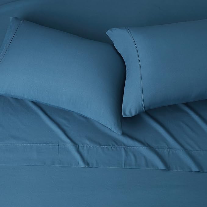 Amazon Basics Lightweight Super Soft Easy Care, Ultra Comfortable Microfiber 4-Piece Bed Sheet Set with 14-Inch Deep Pockets, Queen, Dark Teal, Solid