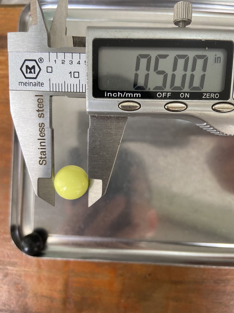 LAMBID 100 X 0.50 Cal Balls Reusable for Training and Self-Defense, 0.50 Caliber Solid Seamless Hard Nylon Paintballs Ammo for Target Shooting (1.5 Gram Yellow)