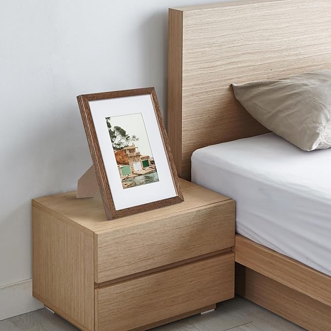 Axeman 5x7 Picture Frame | Solid Oak Wood Picture Frame | 5x7 Frame With Mat For 4x6 | 5 x 7 Photo Frame | 5x7 Wood Picture Frame | 5 By 7 Picture Frame | Hanging Hardware Included | Walnut