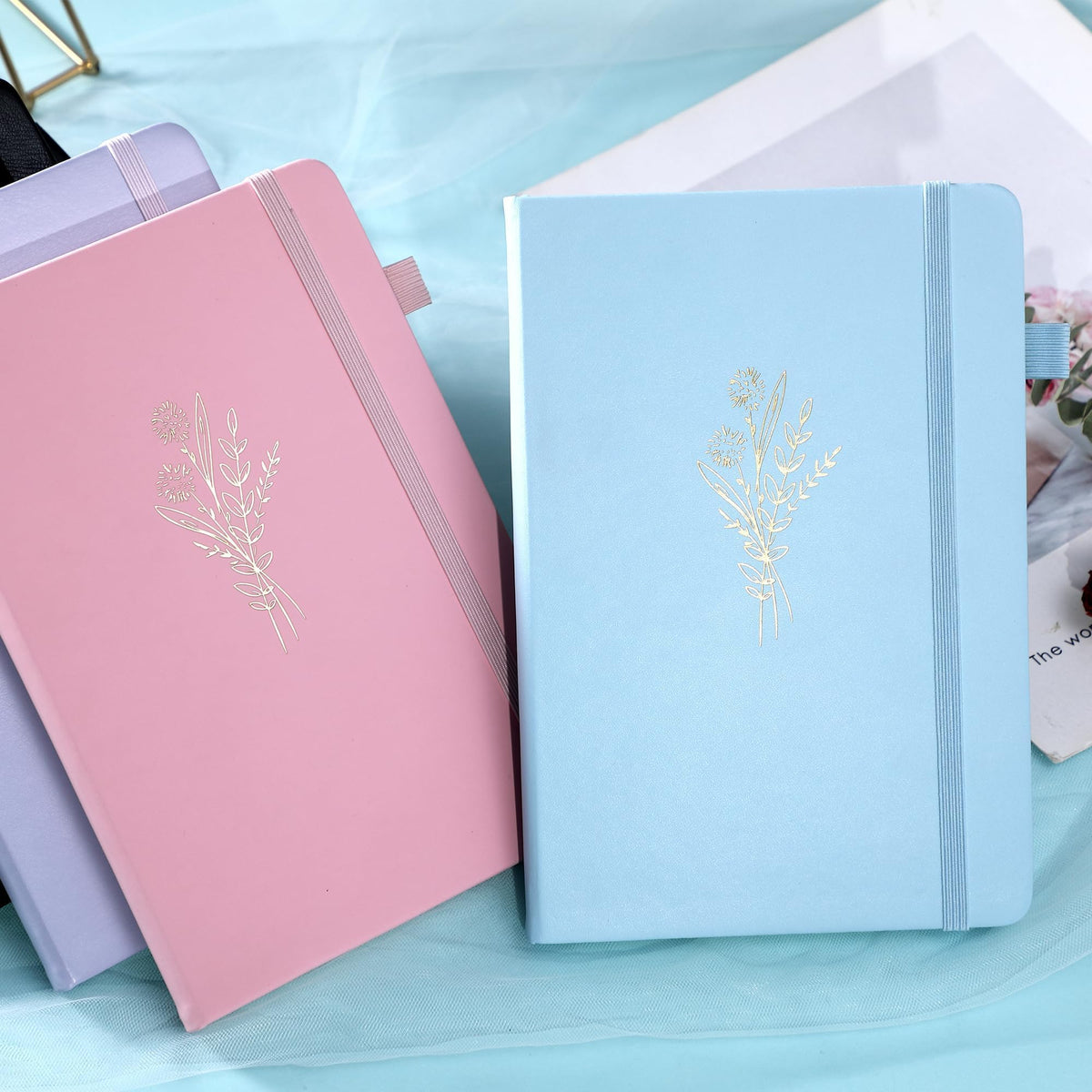 Lined Journal Notebook for Women Cute Leather Journaling Notebooks for Writing 192 Pages A5 Hardcover Aesthetic Floral Diary, 5.7 x 8.3 in, Blue