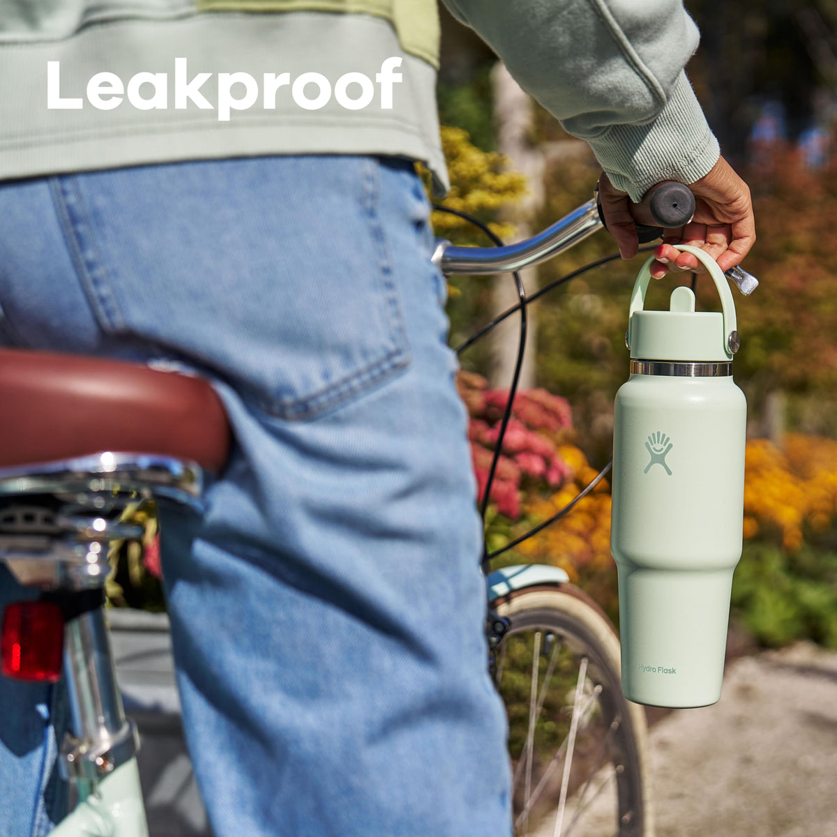 Hydro Flask Water Bottle - Insulated Stainless Steel - Wide Mouth Flex Chug Lid, Non Spill, Leakproof in 24 Oz Coconut Cream