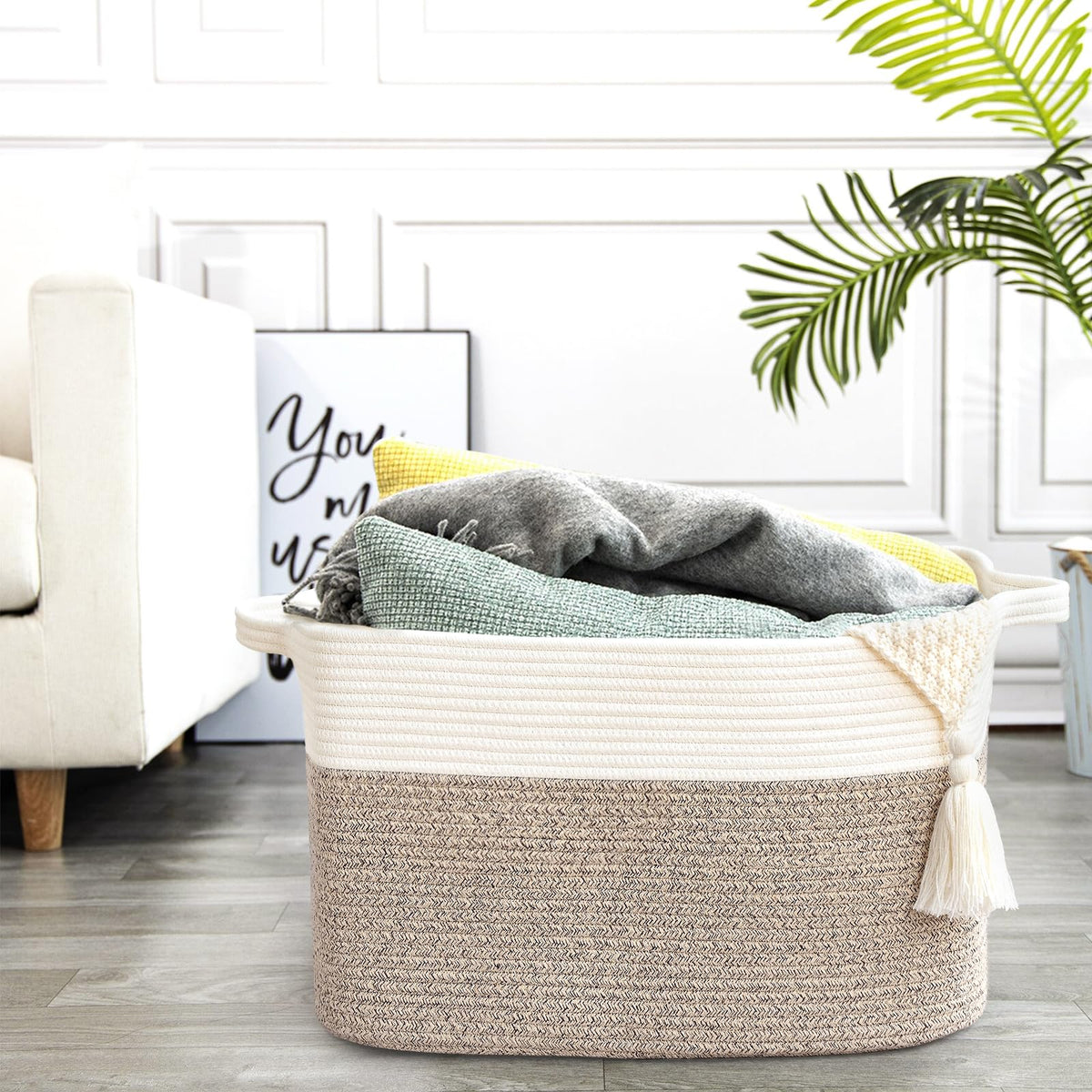 Degeyoyo Large Blanket Basket, 60L Storage Baskets for Organizing, Woven Laundry Basket for Blankets, Cotton rope Blanket Storage for Living Room, Nursery Room, 19.7" L x 15.74" W x 11.8" H, Brown