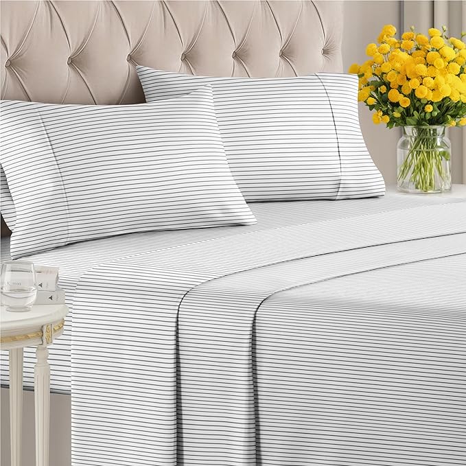 Striped Sheets - Black & White Striped Sheets - 1 Flat & 1 Fitted & 2 Pillowcases w/ Deep Pockets – Wrinkle & Fade Free - Soft, Breathable and Cooling – Luxury Pinstripe Bedding - King Size Bed Set