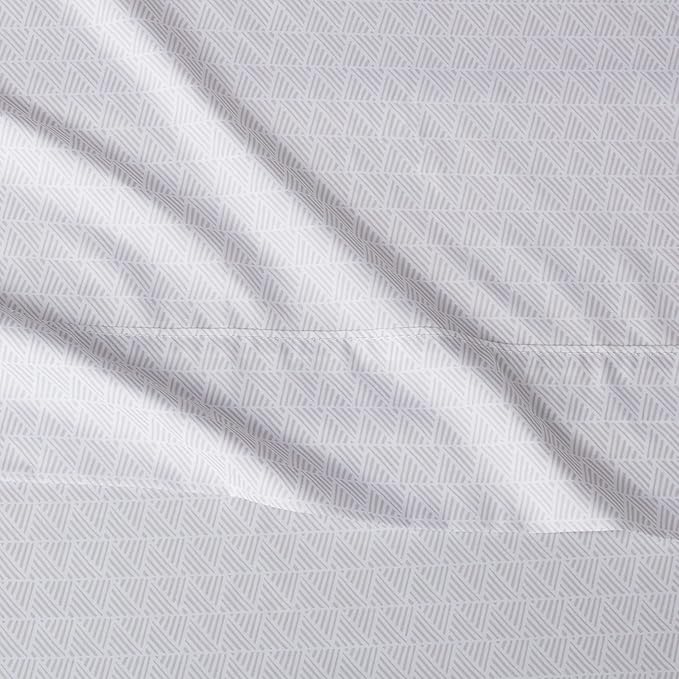 Amazon Basics Lightweight Super Soft, Wrinkle Free Breathable Microfiber 4 Piece Bed Sheet Set With 14-Inch Deep Pockets, Full, Gray Crosshatch, Printed