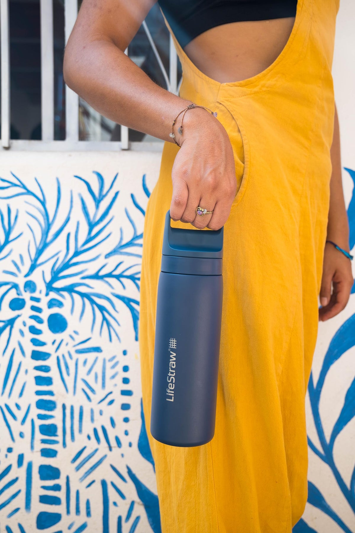 LifeStraw Go Series — Water Bottle Stainless Steel Bottle, 18oz, Aegan Sea, Removes Bacteria, Parasites, Microplastics, Improves Taste