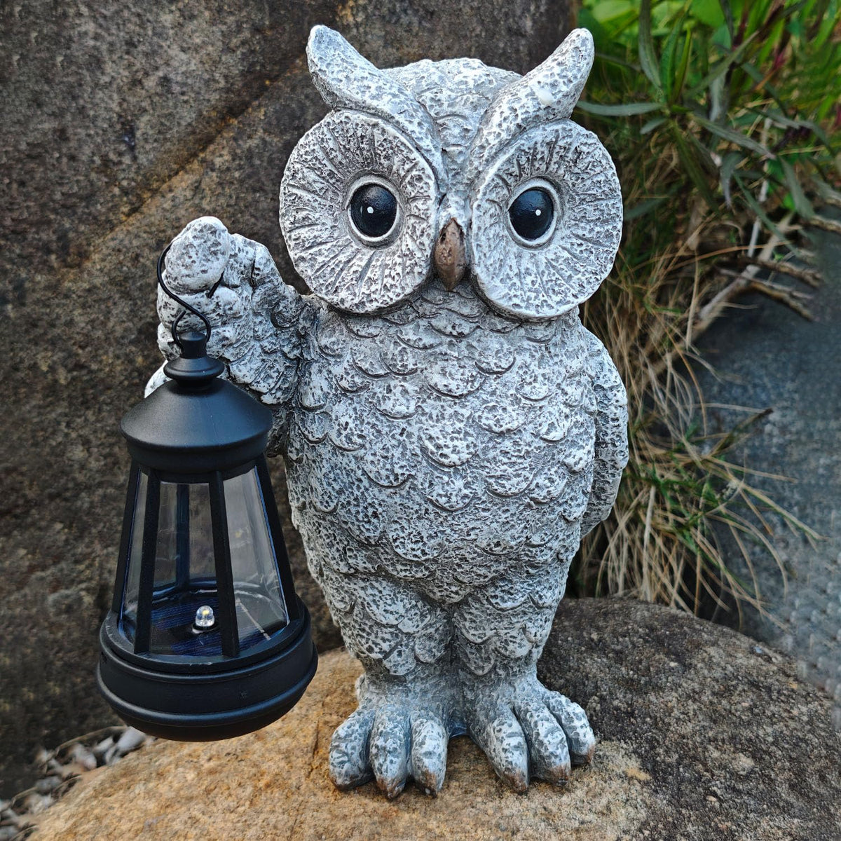 Garden Statues, owl Outdoor Figurines Decorated with Solar Lights, Unique Christmas Birthday Gifts for Moms, Grandmas, Women, Wives, Sisters (Grey Owl1)