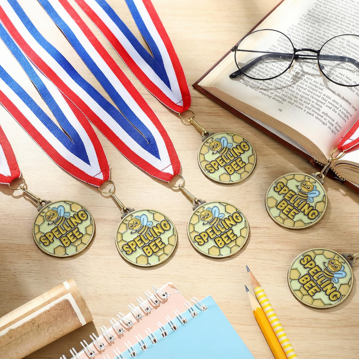 Cunno 20 Pcs Spelling Bee Medals Bulk 2'' Spelling Bee Honeycomb Award Medals with Neck Ribbon Trophy Prizes Winner Gift for School Classroom Students Teaching Competitions Supplies