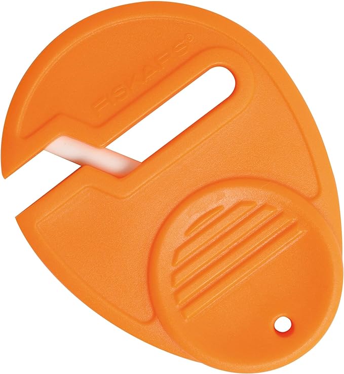 Fiskars SewSharp Scissors Sharpener (98547097)