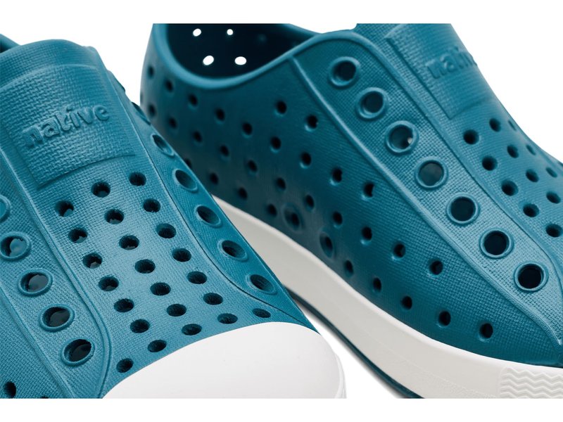 Native Shoes Unisex-Kids Jefferson Sneakers, Faded Glory Blue/Shell White, 4 Toddler