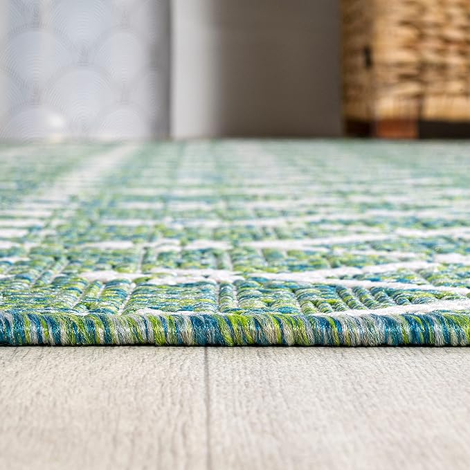 JONATHAN Y Moroccan Geometric Indoor Outdoor Area Rug 5X8 Green/Cream, Ourika Textured Weave for Backyard, Patio, Porch, Easy-Cleaning, High Traffic, Pet-Friendly, Non-Shedding (SMB108L-5)