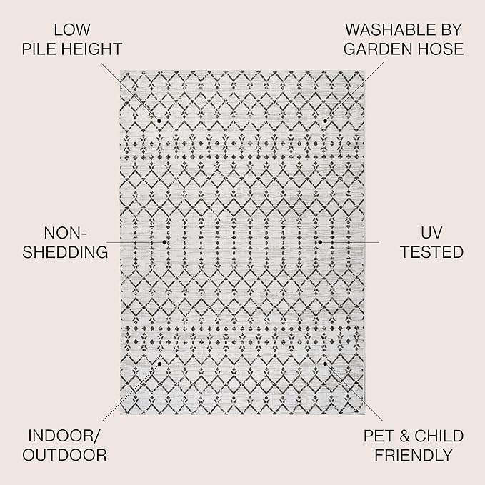 JONATHAN Y Moroccan Geometric Indoor Outdoor Area Rug 4X6 Cream/Black, Ourika Textured Weave for Backyard, Patio, Porch, Easy-Cleaning, High Traffic, Pet-Friendly, Non-Shedding (SMB108I-4)