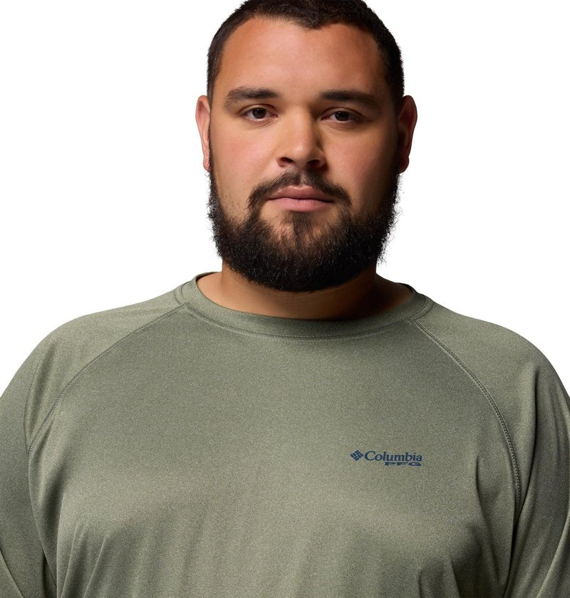 Columbia Men's PFG Terminal Tackle Long Sleeve Fishing Shirt, Cypress Heather/Carbon Logo, 6X