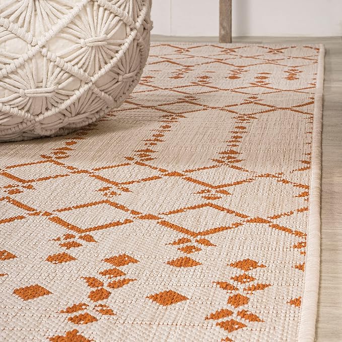 JONATHAN Y Moroccan Geometric Indoor Outdoor Area Rug 4X6 Cream/Orange, Ourika Textured Weave for Backyard, Patio, Porch, Easy-Cleaning, High Traffic, Pet-Friendly, Non-Shedding (SMB108O-4)