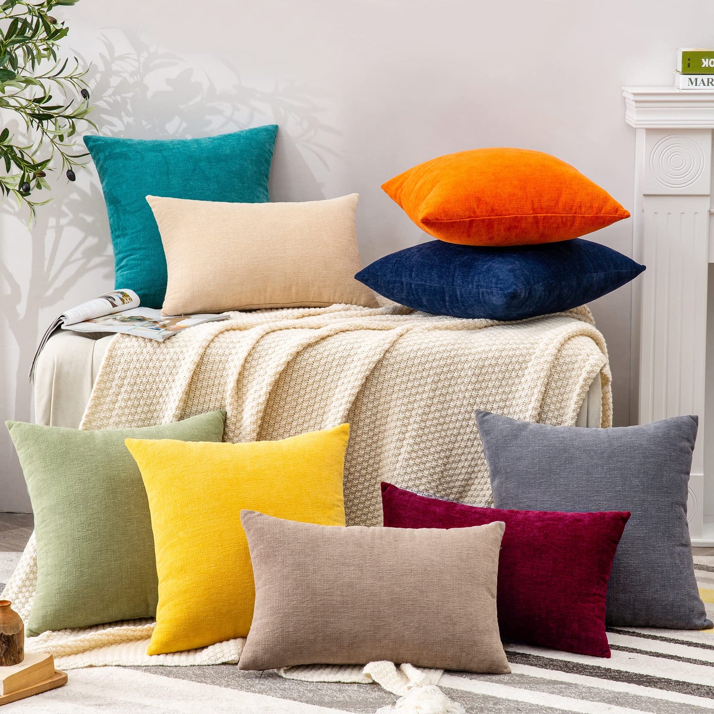 GAWAMAY Lumbar Decorative Throw Pillow Covers 12"x20" Inch Set of 2, Super Soft Chenille Rectangle Pillowcase for Living Room Bedroom Sofa Couch Cushion Pillow Cover Burgundy Red 30x50cm (ONLY COVERS)