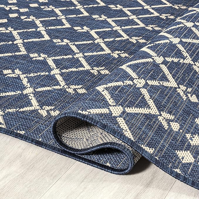 JONATHAN Y SMB108K-4R Ourika Moroccan Geometric Textured Weave Navy/Beige 4' Round Indoor/Outdoor Area Rug, Pet Friendly, Non-Shedding, Stain Resistant, Easy-Cleaning for Backyard, Patio, Porch