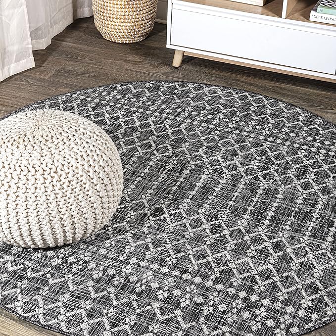 JONATHAN Y SMB108F-8R Ourika Moroccan Geometric Textured Weave Black/Gray 8' Round Indoor/Outdoor Area Rug, Pet Friendly, Non-Shedding, Stain Resistant, Easy-Cleaning for Backyard, Patio, Porch
