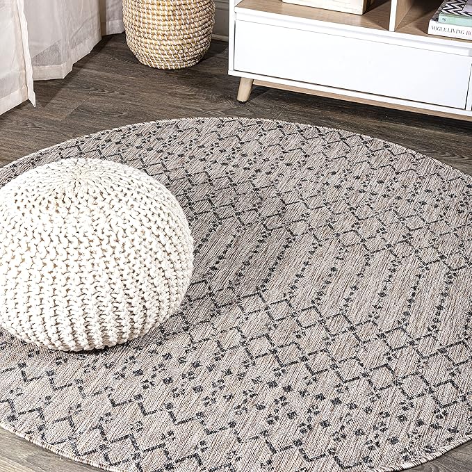 JONATHAN Y SMB108E-6R Ourika Moroccan Geometric Textured Weave Indoor/Outdoor Area Rug, Bohemian, Scandinavian for Bedroom, Kitchen, Living Room, Easy-Cleaning, Light Gray/Black, 6' Round