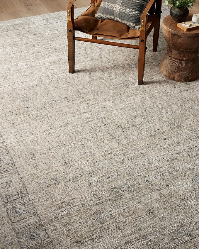 Loloi Amber Lewis Alie Collection ALE-03 Taupe/Dove 5'-3'' x 5'-3'', .13'' Pile Height, Round Area Rug