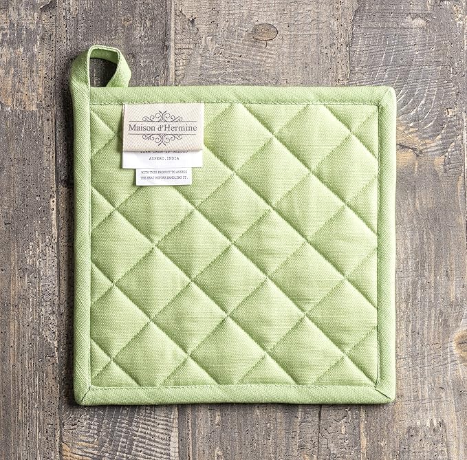Maison d' Hermine Pot Holders 100% Cotton Heat Resistant Potholders 8" x 8" Hot Pads with Loop for Thanksgiving Christmas Decorations BBQ Cooking Baking Handling Hot Pans (Pack of 1, Christmas Dew)