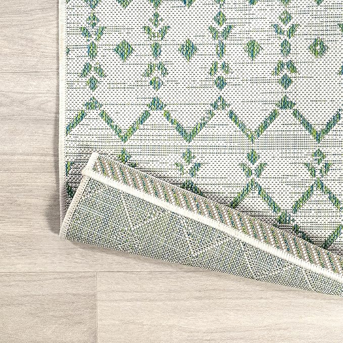 JONATHAN Y SMB108R-5SQ Ourika Moroccan Geometric Textured Weave Indoor Outdoor Area Rug, Bohemian, Rustic, Scandinavian Easy Clean,Bedroom,Kitchen,Backyard,Patio, Non-Shed, Green/Ivory, 5' Square