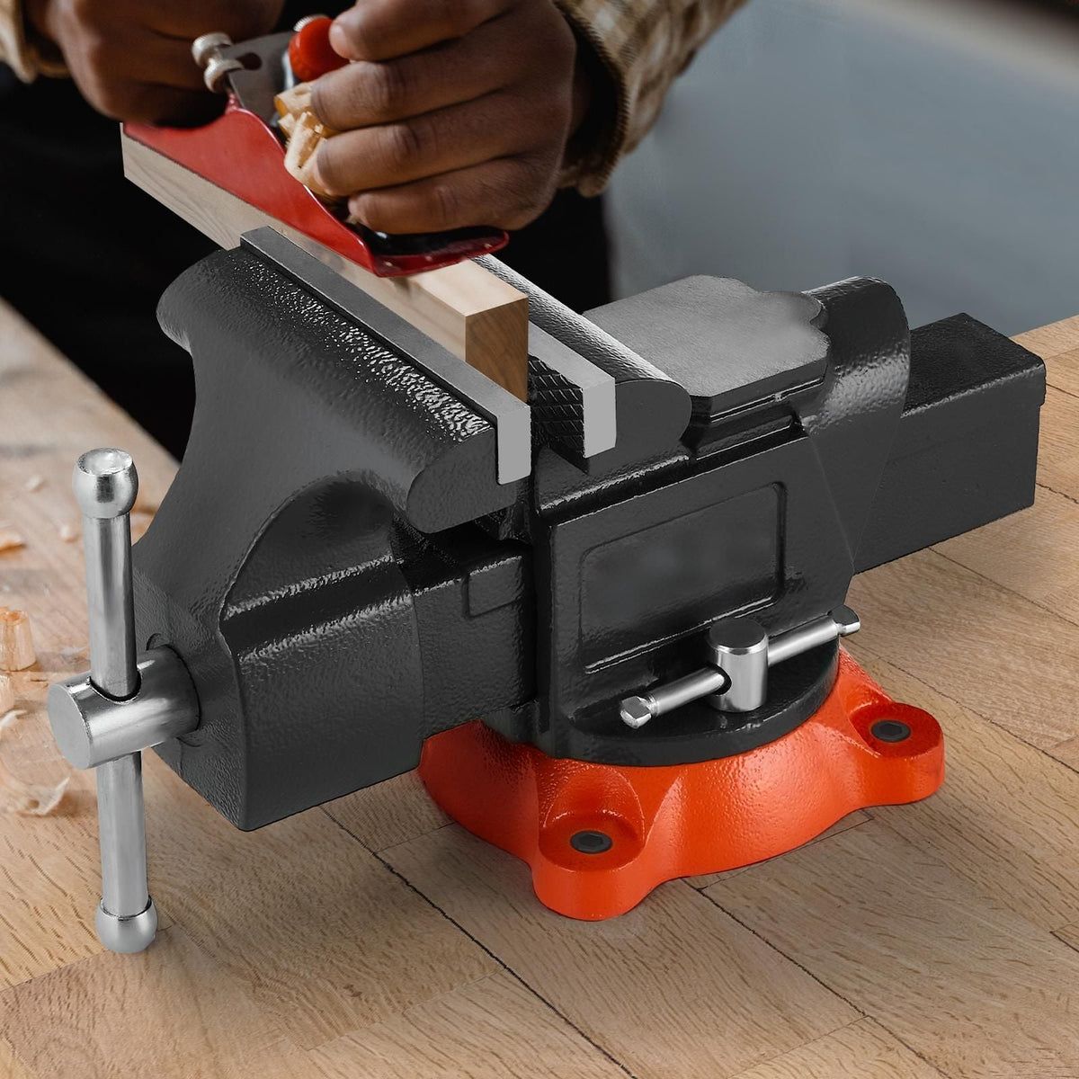 Bench Vise, 5" Jaw Width, 5" Max Jaw Opening Multipurpose Vise with 360° Swivel Locking Base, 2.8" Throat Depth, Heavy Duty Ductile Iron Workbench Vise with Anvil, for Clamping Round Pipes