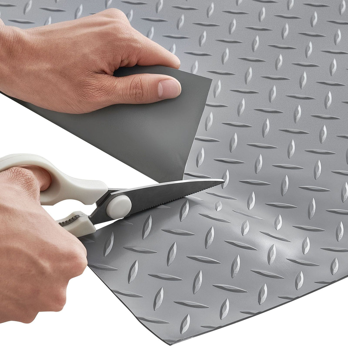 Garage Floor Roll, 7.5 x 17 ft Garage Flooring Mat, 2.2 mm Thickened PVC Diamond Plate Floor Protector Mat with Double-sided Tape, Non-Slip, Easy to Clean for Warehouse, Gyms,Silver Gray