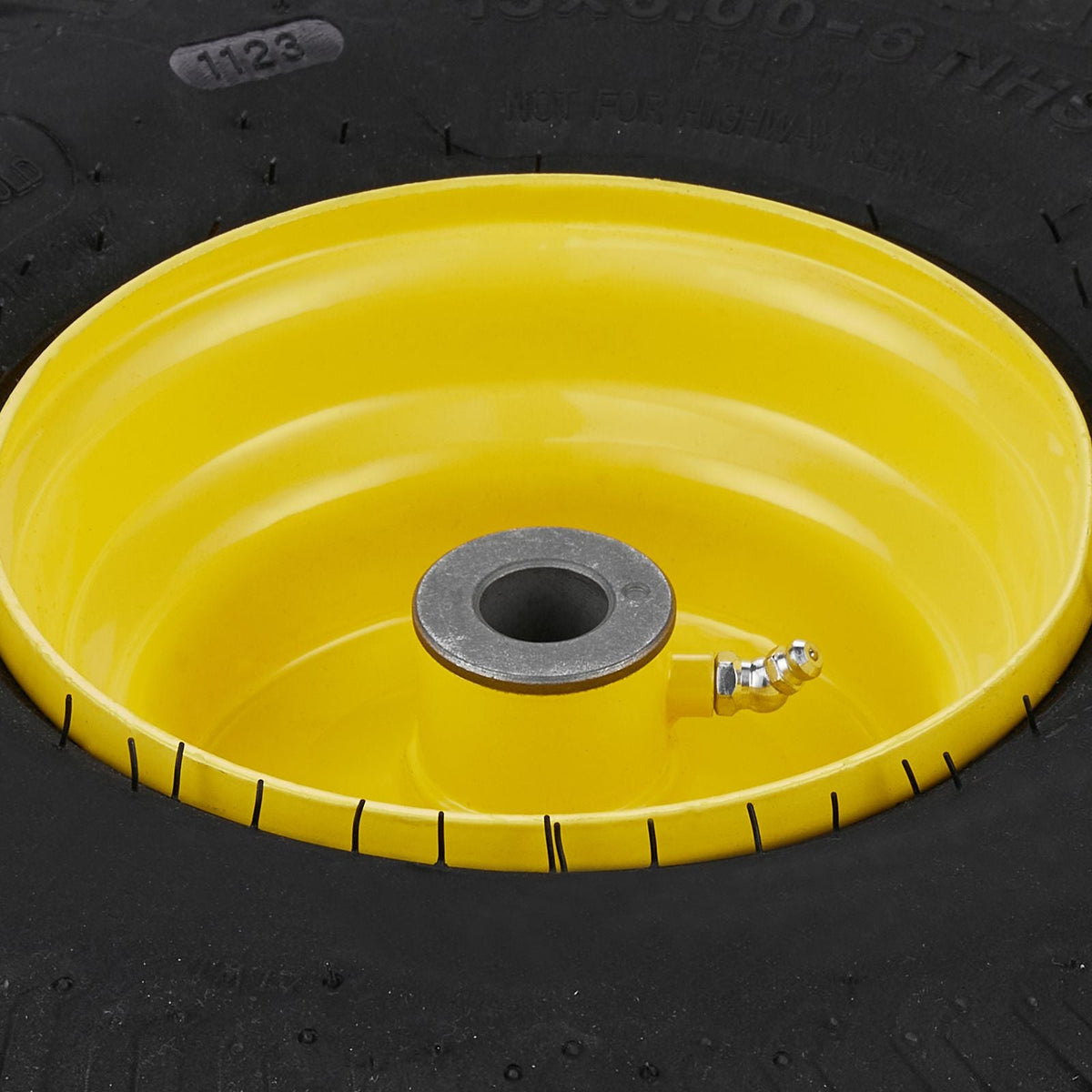 Lawn Mower Tires with Rim, 15x6-6" Tubeless Tractor Tires, 2-Pack Tire and Wheel Assembly, S-Turf Pneumatic Tires, 3" Offset Hub, 3/4" Bushing Size, 16 PCS Adapters for Riding Mower Lawn Tractor